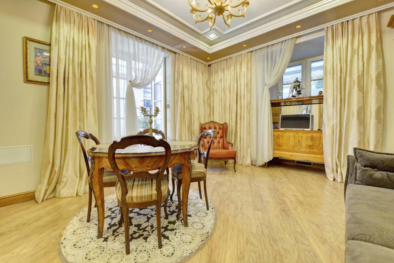 Luxury Pilies Avenue Apartment Vilnius Bagian luar foto